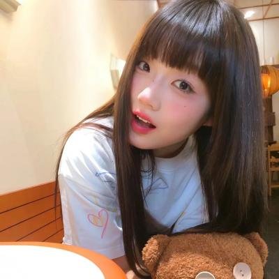 桃花映江山